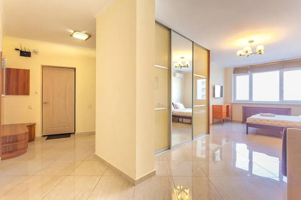 Роскошная 3К Квартира 125М2 На Набережной Kyiv Apartment